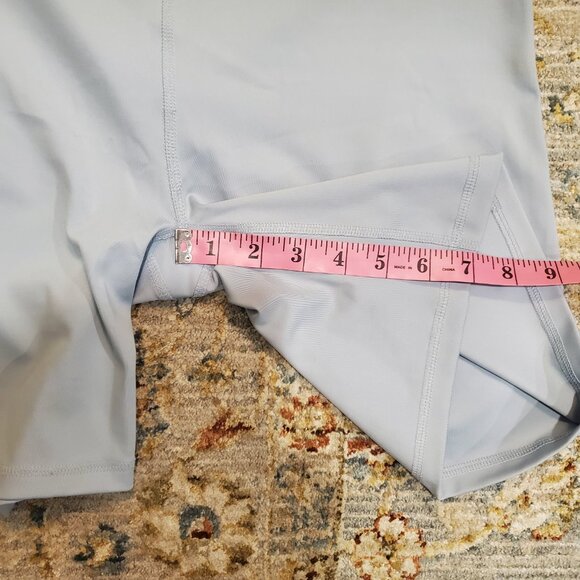 Reformation Ecomove 7 inch Blue Shorts, Size XL - Picture 9 of 15